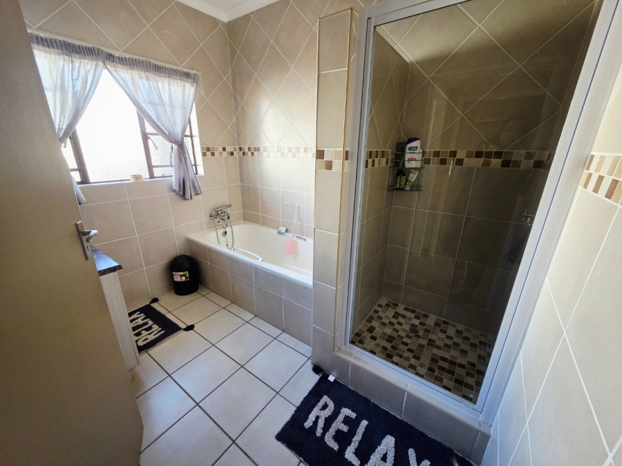 3 Bedroom Property for Sale in Dan Pienaar Free State